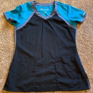 Greys anatomy active scrub top